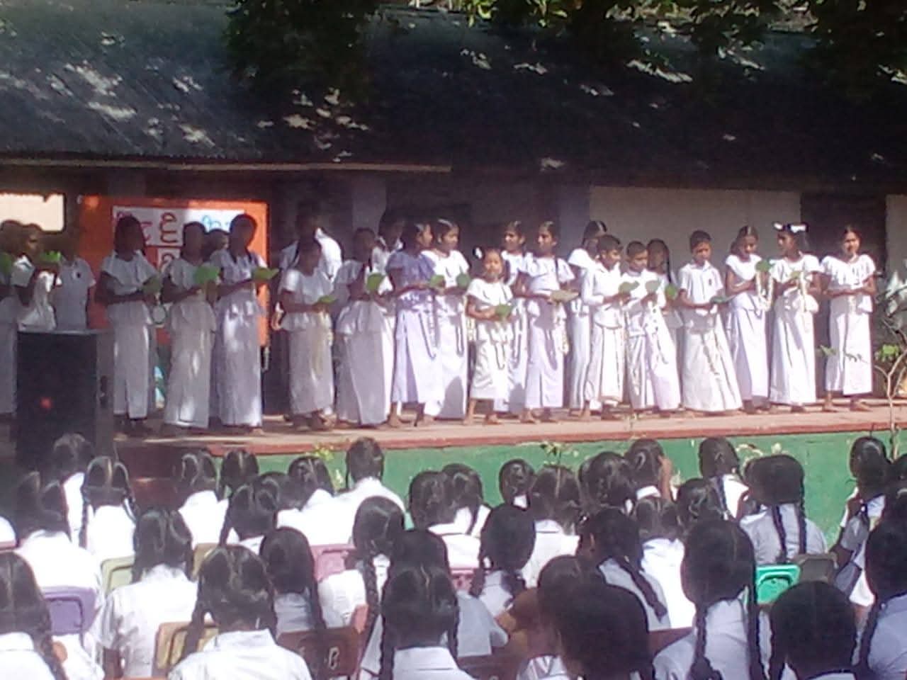 පොසොන් බැති ගී සරණිය - 2025